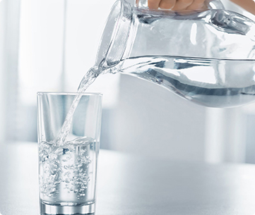 安裝凈水器，喝水不再煩惱
